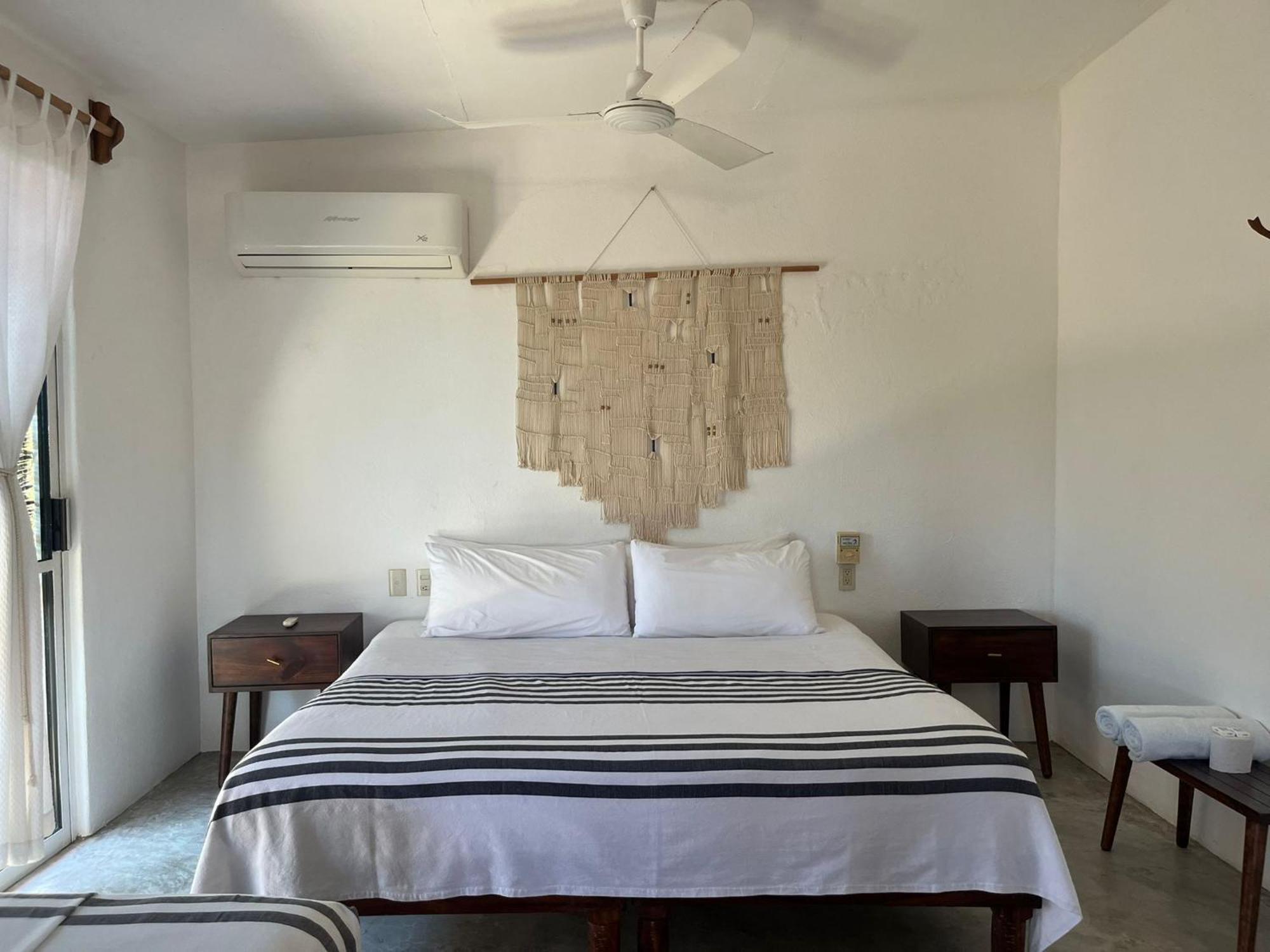 Hotel San Martin La Punta Puerto Escondido  Bagian luar foto